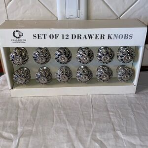 Nib CASA DECOR Home Design Ceramic Drawer Knobs/Pulls Set of 12